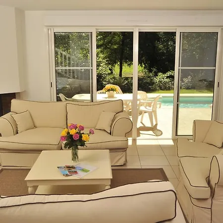 Lagrange - Royal Villa