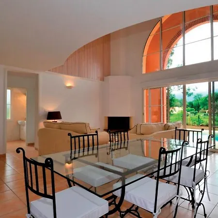 Lagrange - Royal Villa *